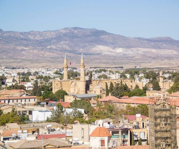 Nicosia: Express Walk with a Local in 60 minutes – Nicosia District, Cyprus