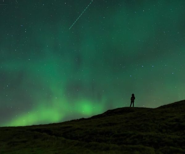 Northern Lights, Off-Road Truck, Hot Cocoa, Pastries, Photos – Capital Region of Iceland, Iceland