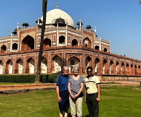 Old Delhi & New Delhi Guided Tour by Private AC Car – New Delhi, India