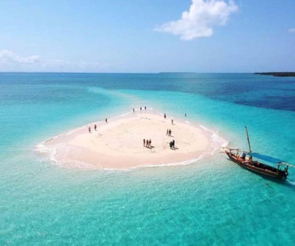 PRISON ISLAND AND NAKUPENDA SANDBANK UNVEILED EXCURSION – Unguja South Region, Tanzania