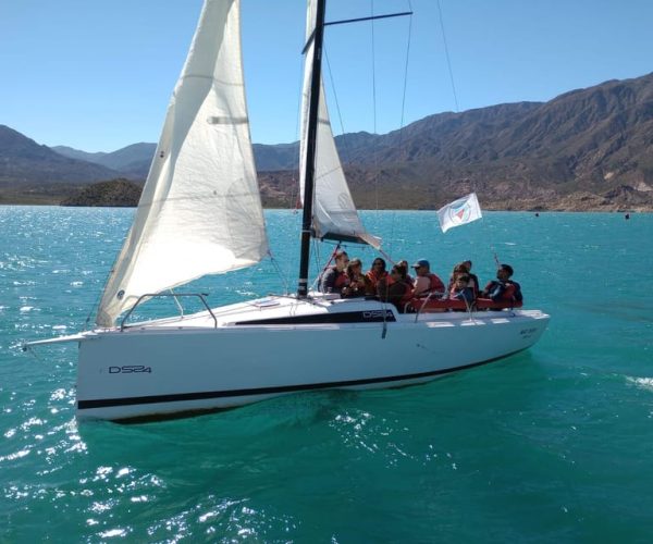 Potrerillos: Tour en Velero más Trekking – Mendoza Province, Argentina