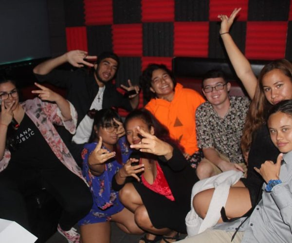 Kapolei: Private Karaoke 15 Guests – Hawaii, United States