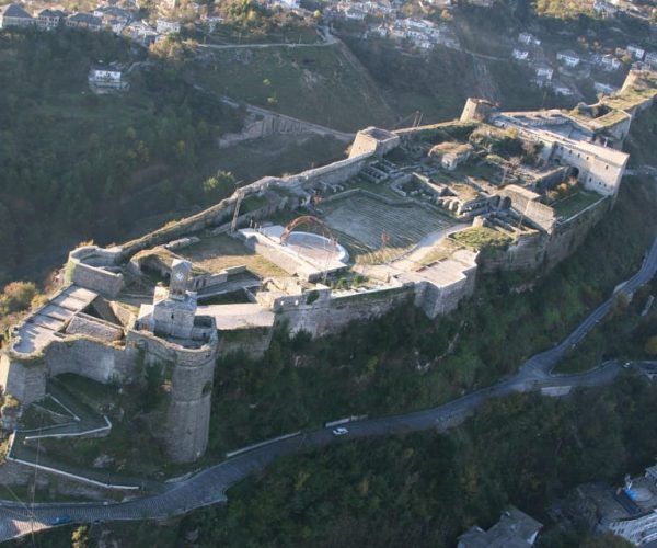 Private tour Blue Eye -Gjirokastra Castle-Lekuresi Castle – Gjirokaster District, Albania