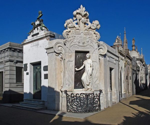 Recoleta in Depth—not literally! Private Walking Tour – Buenos Aires Province, Argentina