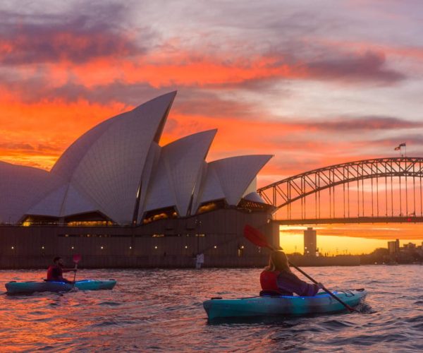 Sydney: Harbour Sunrise Kayak Tour – New South Wales, Australia