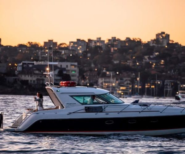 Sydney: Private Sunset Cruise with Wine – New South Wales, Australia