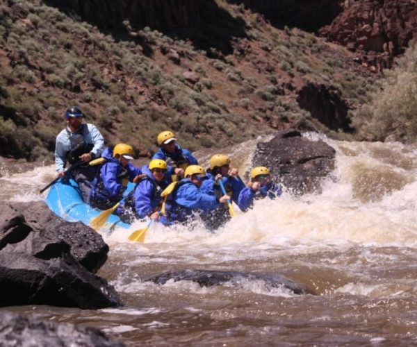 Taos/Santa Fe: Rio Grande Class IV “Taos Box” Rafting – Sunset Rapid, New Mexico