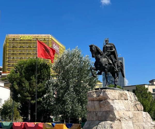 Tirana: Express Walking Tour with a Guide – Tirana County, Albania