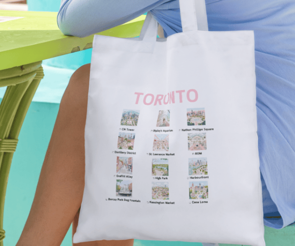 Toronto: The Checklist Tote Bag Tour – Ontario, Canada