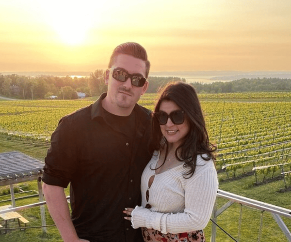 Traverse City Old Mission SUNSET Wine And Distillery Tour – Bonobo Winery, Michigan