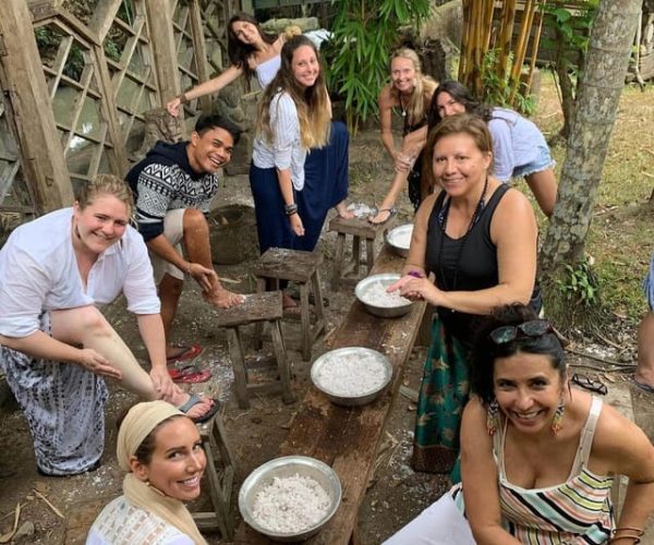 Ubud: Traditional Bali Coconut Oil Class – Bali, Indonesia