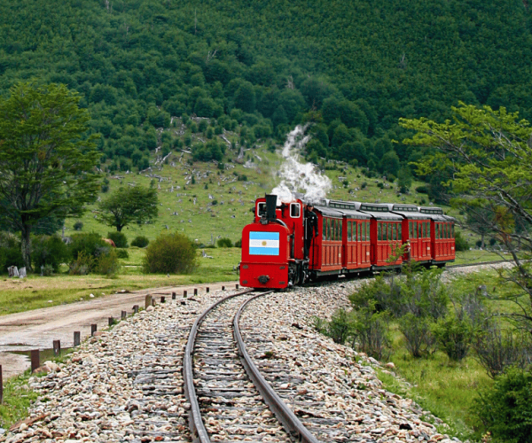 Ushuaia: End of the World Train and Tierra del Fuego Tour – Tierra del Fuego, Argentina