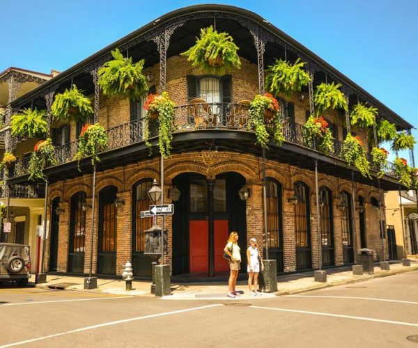 Vibrant Vistas: Upper French Quarter Walking Tour – Louisiana, United States