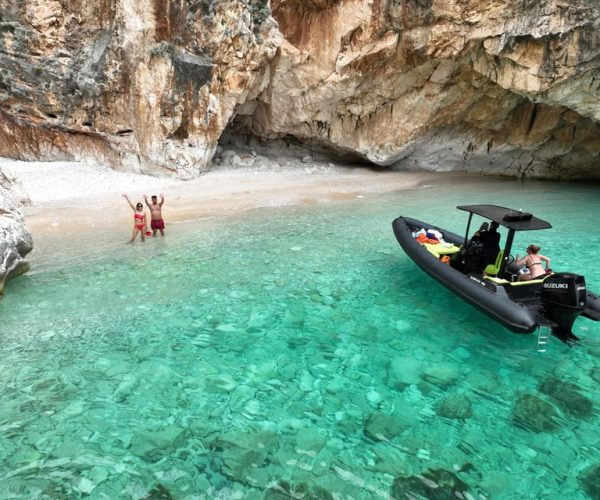 Vlore: Dafina Cave & Haxhi Ali cave Private Guided Tour – Vlorë County, Albania