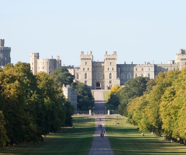 Windsor Castle Tour with Fish and Chips Lunch in London – Berkshire, United Kingdom