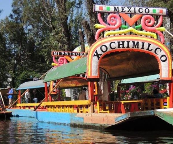 Xochimilco floating gardens, Coyoacan and UNAM murals – Greater Mexico City, Mexico