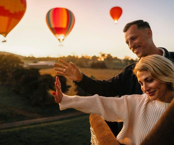 Yarra Valley: Hot Air Balloon Flight & Champagne Breakfast – Victoria, Australia, Australia