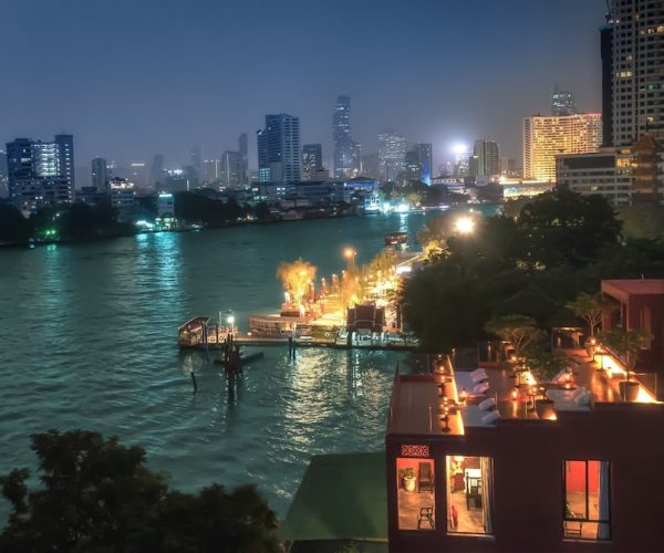 Amdaeng Bangkok Riverside Hotel – Bangkok, Thailand