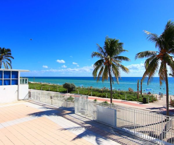 Castle Beach Suites by MiaRentals – Miami Beach, Florida