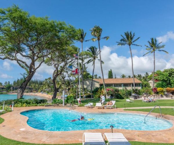 Castle Napili Surf Beach Resort – Lahaina, Hawaii