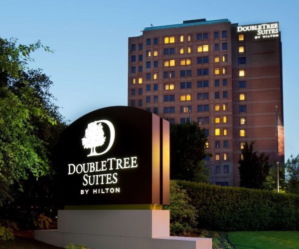 DoubleTree Suites by Hilton Hotel Boston – Cambridge – Boston, Massachusetts