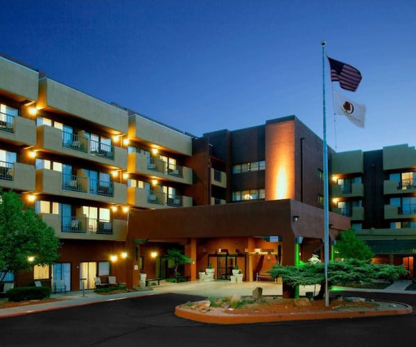 DoubleTree by Hilton Hotel Santa Fe – Santa Fe, New Mexico