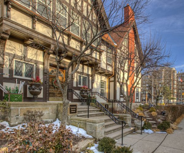 Frederick Stearns House Historic Inn – Detroit, Michigan