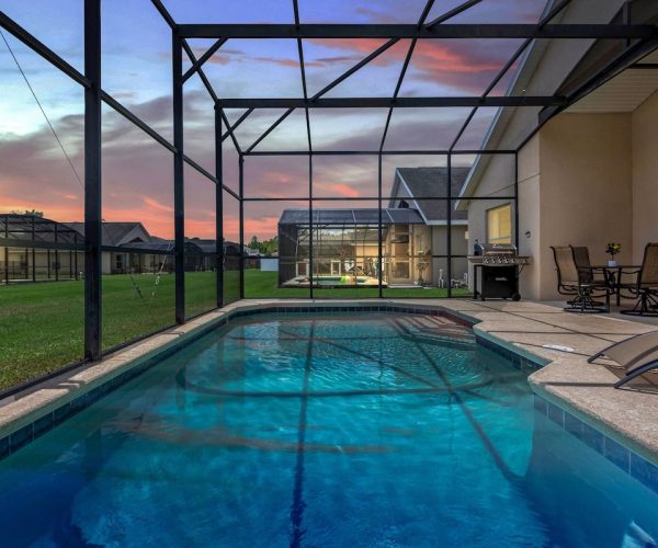 Glamorous House in DISNEY AREA Heated Private Pool – Kissimmee, Florida