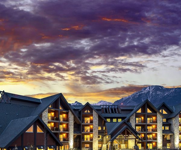 Grande Rockies Resort – Bellstar Hotels & Resorts – Alberta, Canada