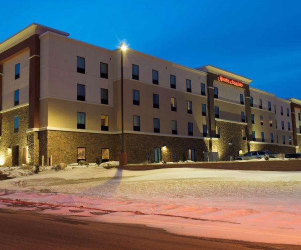 Hampton Inn & Suites Bismarck Northwest – Bismarck, North Dakota