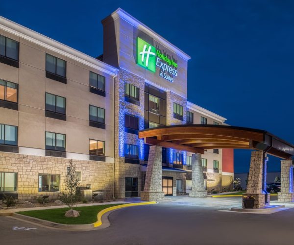 Holiday Inn Express Hotel & Suites Bismarck, an IHG Hotel – Bismarck, North Dakota