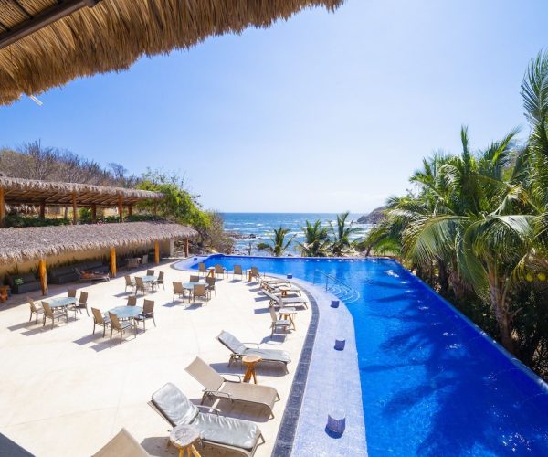 Hotel Coral Blue Huatulco – Oaxaca, Mexico