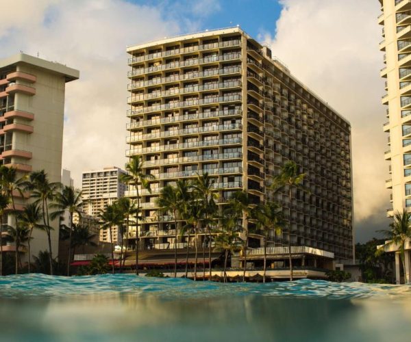 OUTRIGGER Waikiki Beach Resort – Honolulu, Hawaii