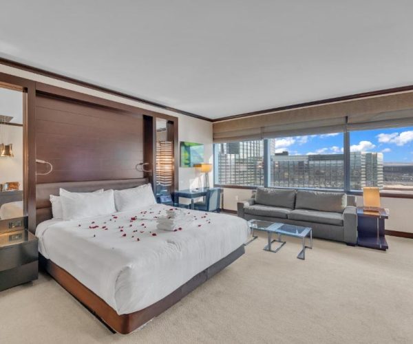 VDARA HOTEL Premium Studio Suite * FREE VALET PARKING – Las Vegas, Nevada