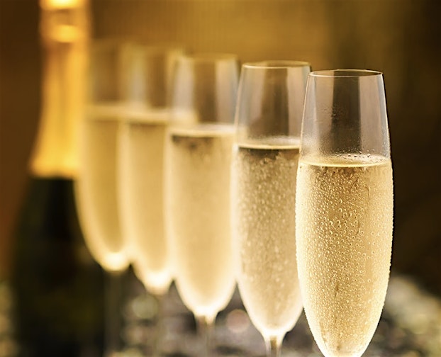 Puttin’ on the Ritz – Elegant Ideas for Your NYE Celebrations – Cambridge, MA