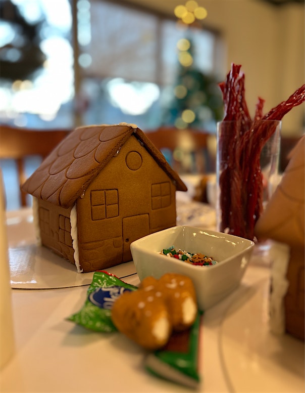 3rd Annual Gingerbread House Decorating Party @ PBC! – Old Saybrook, CT