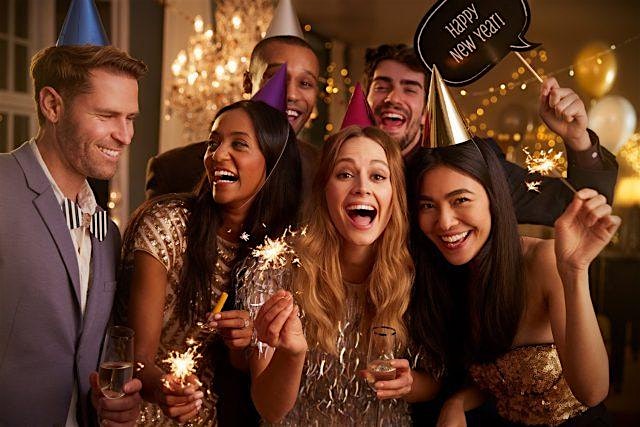 NYE Singles Party 2025 – Champagne toast at midnight, 2 Levels, 2 Bars! – New York, NY