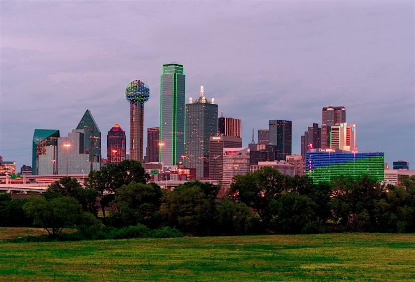 Dallas Skyline Sketch Art Event @ Reunion Tower – Dallas, TX