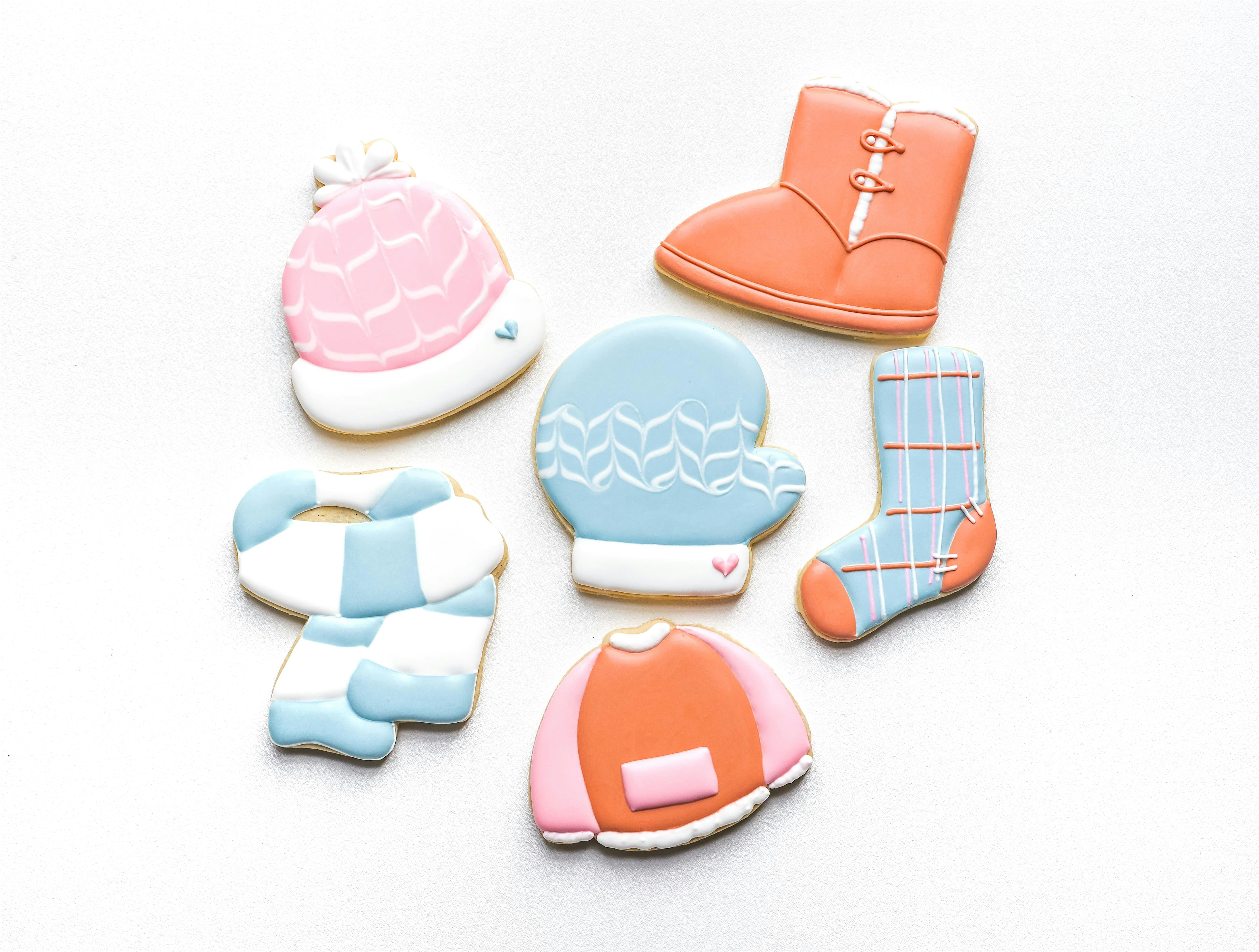 6:30 PM- Winter Warm Cookies Sugar Cookie Decorating Class – Asheville, NC