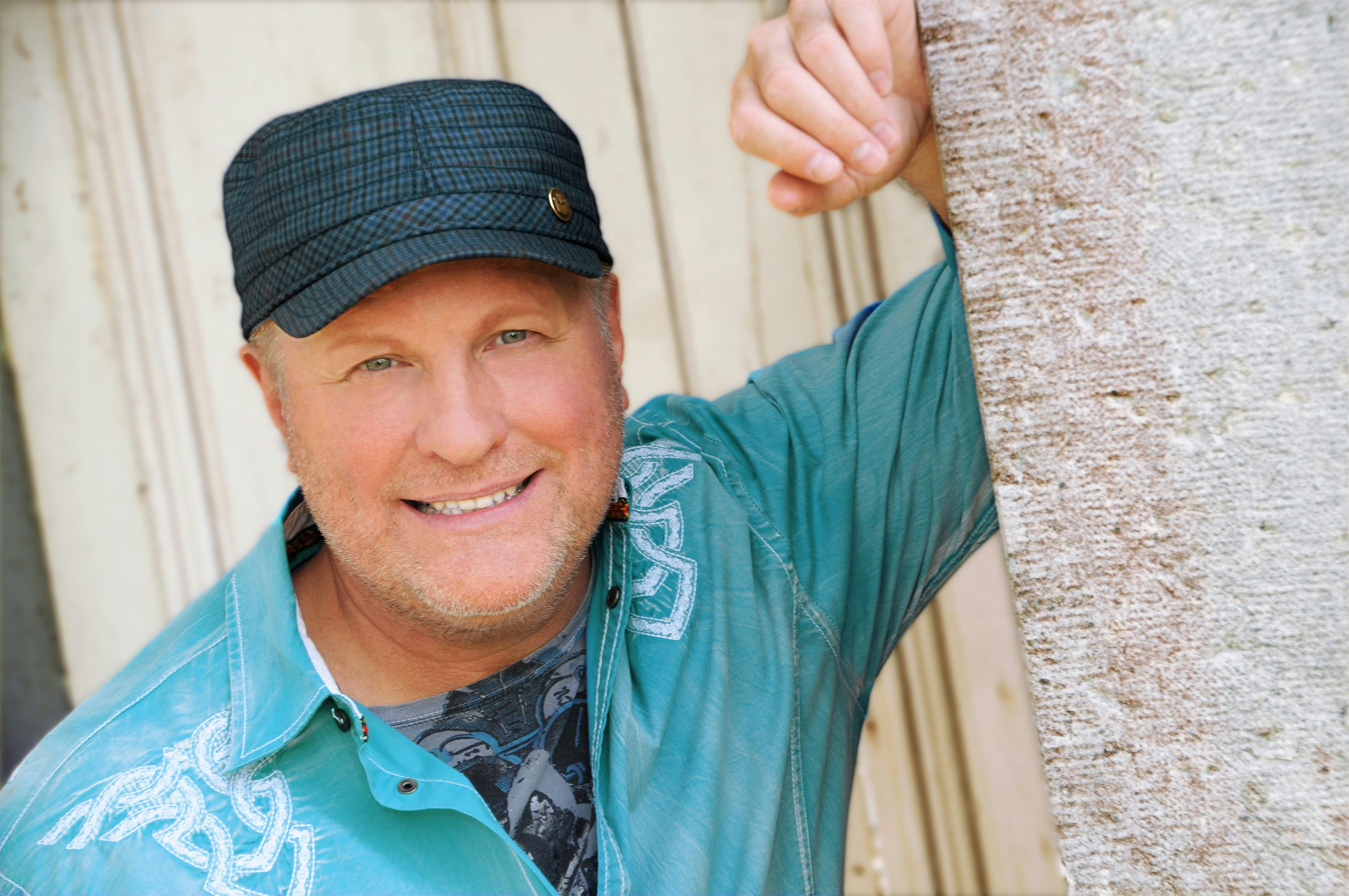 Collin Raye: Featuring Terry McBride and Tailgate Revival – Terre Haute, IN