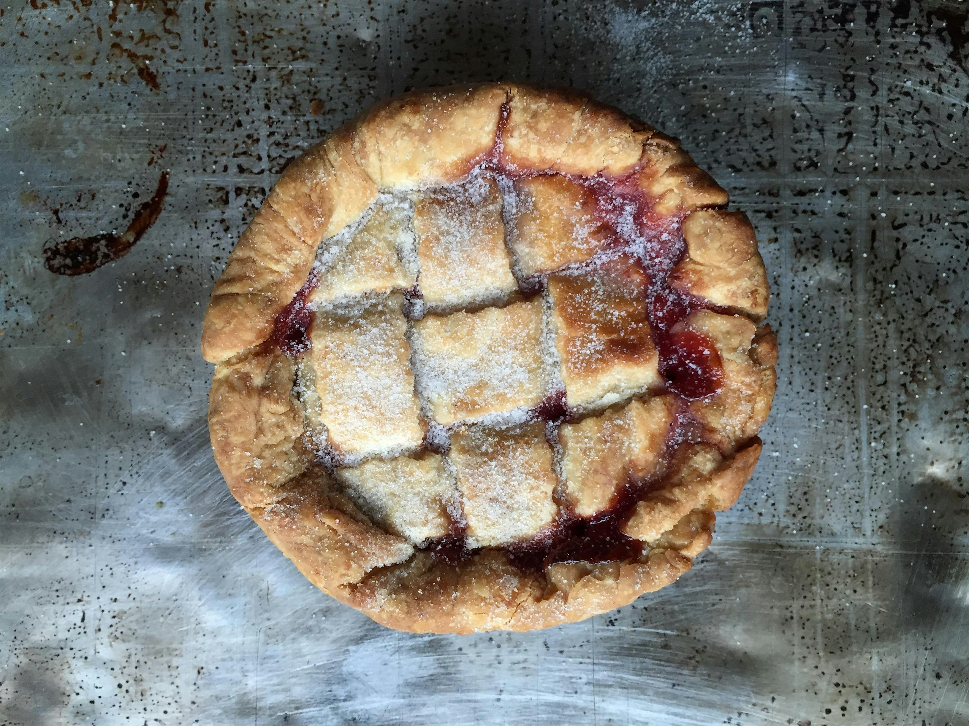 The Pie Sessions with Honeypie Bakeshop | Cherry Pies & Lattice Crust – Milwaukee, WI