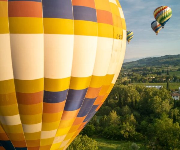 1-Hour Hot Air Balloon Flight Over Tuscany from Lucca – Tuscany, Italy