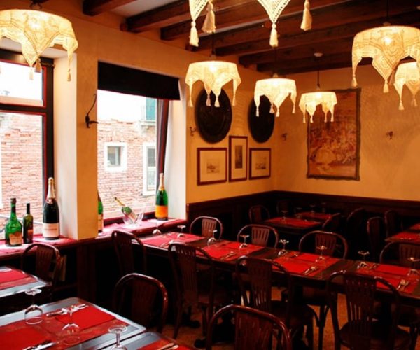 2-Course Dinner in a Typical Venetian Restaurant – Veneto, Italy