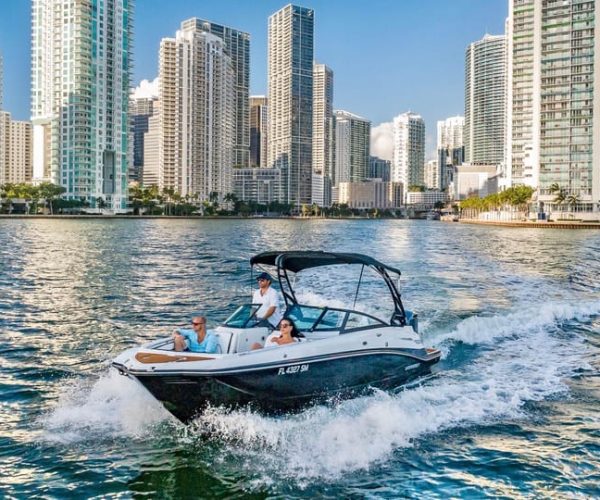 27 Feet Monterey Breathtaking Miami Skyline Boat Tour – Miami, Florida