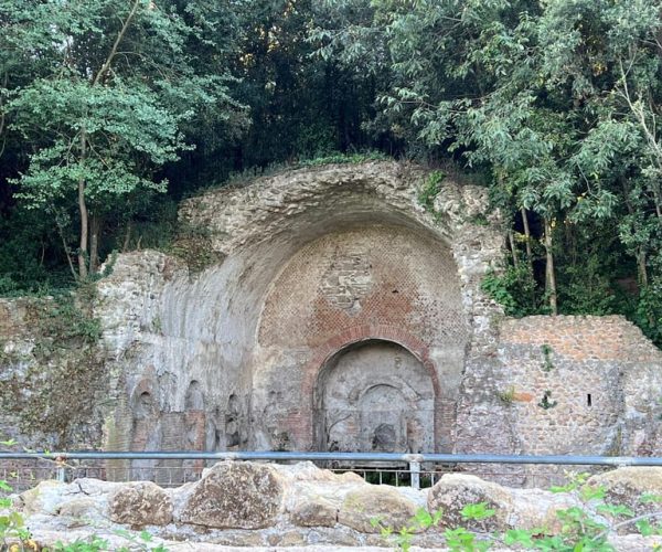 Appian Way Ebike tour with catacombs and natural spring – Lazio, Italy