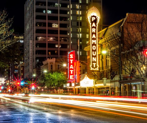 Austin: Haunted Pub Crawl Walking Tour – Austin, Texas