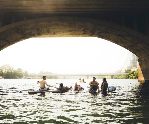 Austin: Lady Bird Lake Stand-Up Paddleboard Rental – Austin, Texas