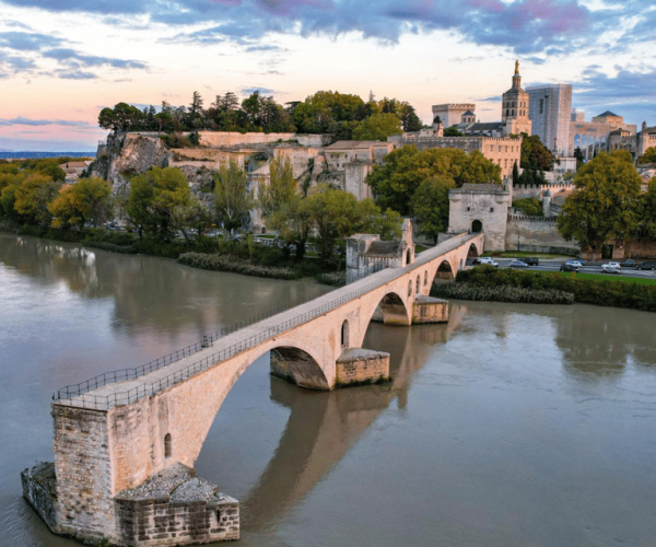 Avignon Bridge: The Digital Audio Guide – Provence-Alpes-Côte d’Azur, France