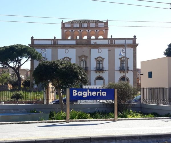 Bagheria: tour of Villa Palagonia and Street Food itinerary – Sicily, Italy