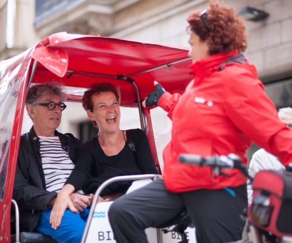 Bari: Bike-Rickshaw City Tour – Apulia, Italy